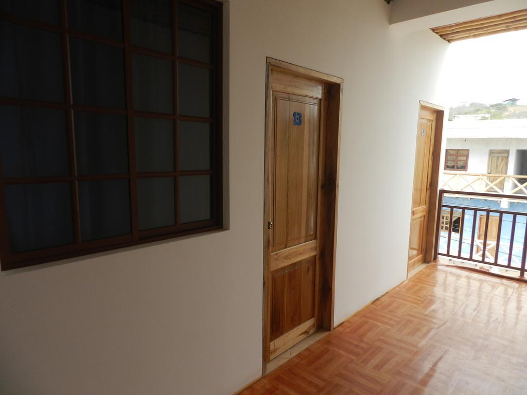 Hostal Yaku Montañita Buitenkant foto