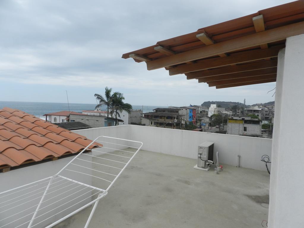 Hostal Yaku Montañita Buitenkant foto